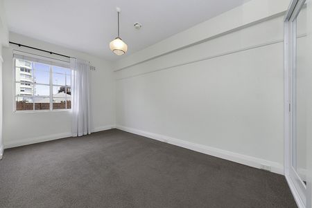 40/2 Greenknowe Avenue, Elizabeth Bay NSW 2011 - Apartment For Rent | Domain - Photo 5