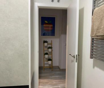 Apartamento de alquiler en Arapiles - Photo 2