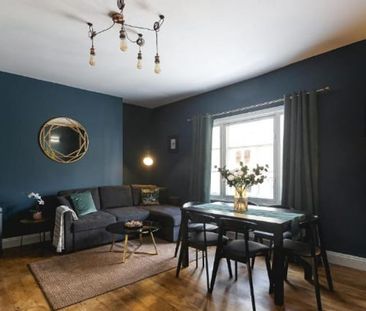 Donkey Mews - Photo 2