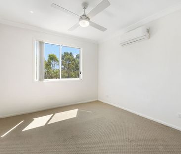 Tidy, Low Maintenance Townhouse - Photo 3