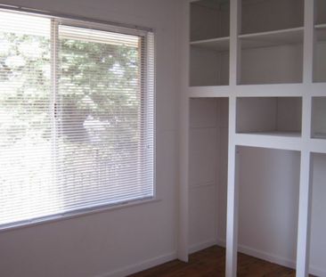 41 Jellicoe Street, Mount Lofty - Photo 1