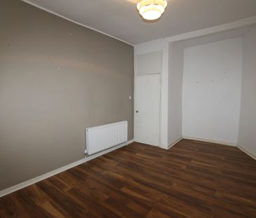 1 Bedroom Property To Rent - Photo 2