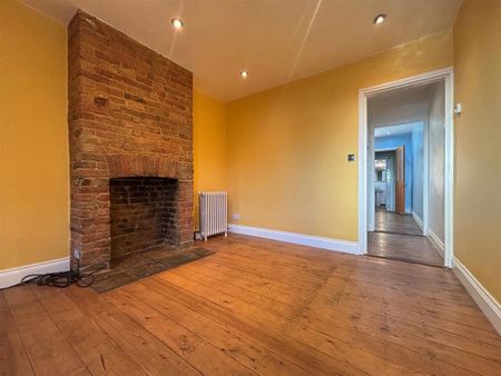 2 bedroom terraced house to rent - Photo 3