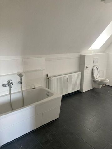 117,04 qm Frisch sanierte 4 Zimmer Wohnung in Strausberg zu vermieten - Photo 4
