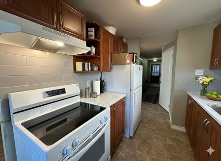 For Lease - 62 Corbett Drive, Barrie, Ontario - Photo 5