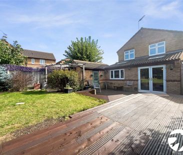 4 bedroom detached house to rent - Photo 4