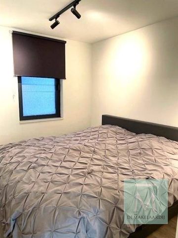 Appartement te huur - Foto 3