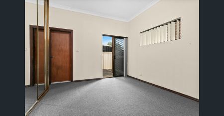 Modern 1-Bedroom Granny Flat in Prime Brighton-Le-Sands Location - Photo 3
