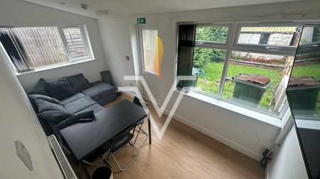 Sir Henry Parkes Road, Coventry - Photo 2