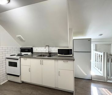 $1,349 / 1 br / 1 ba / 482 King Willaim st unit 3 - Photo 3