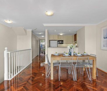 85/8 Water St, Birchgrove NSW 2041 - Townhouse For Rent | Domain - Photo 2
