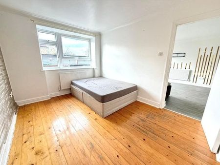 Oldegate House, East Ham E6, Property for rent - Photo 2