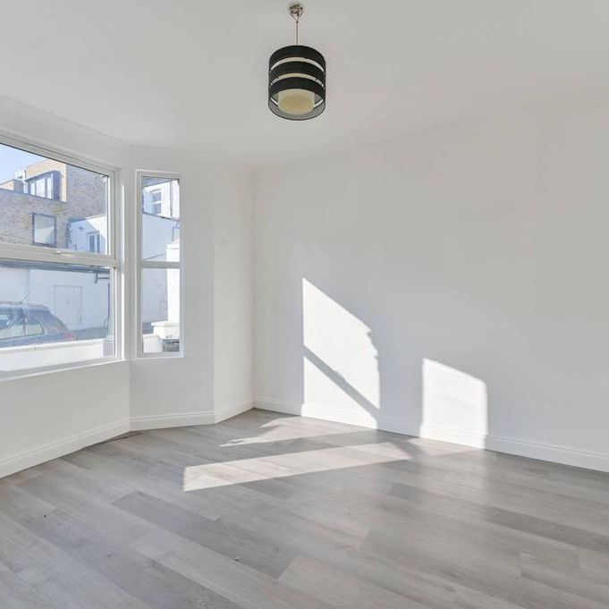 4 bedroom house to rent - Photo 1