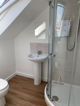 5 Bed Terraced House, Eden Grove, BS7 - Photo 1