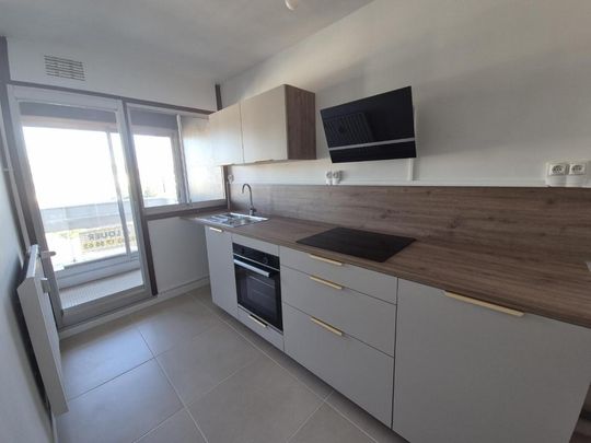Location Appartement 4 pièces 75m² VILLERS LES NANCY 54600 - Photo 1