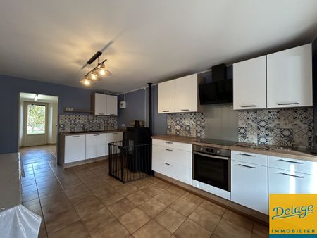 Location Maison 7 pièces 188m² AMBAZAC 87240 - Photo 4