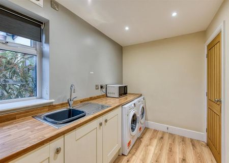 3 bedroom cottage to rent - Photo 3