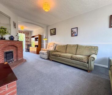 3 Bed Semi-Detached House, Jubilee Drive, LE3 - Photo 3