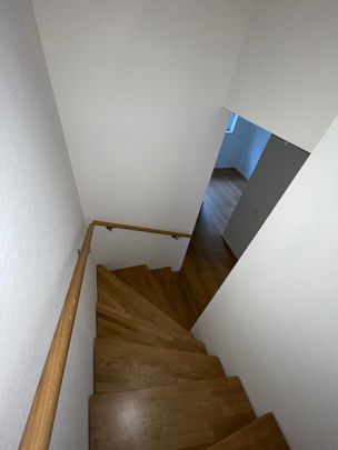 Geräumige Wohnung auf 2 Etagen - Foto 1