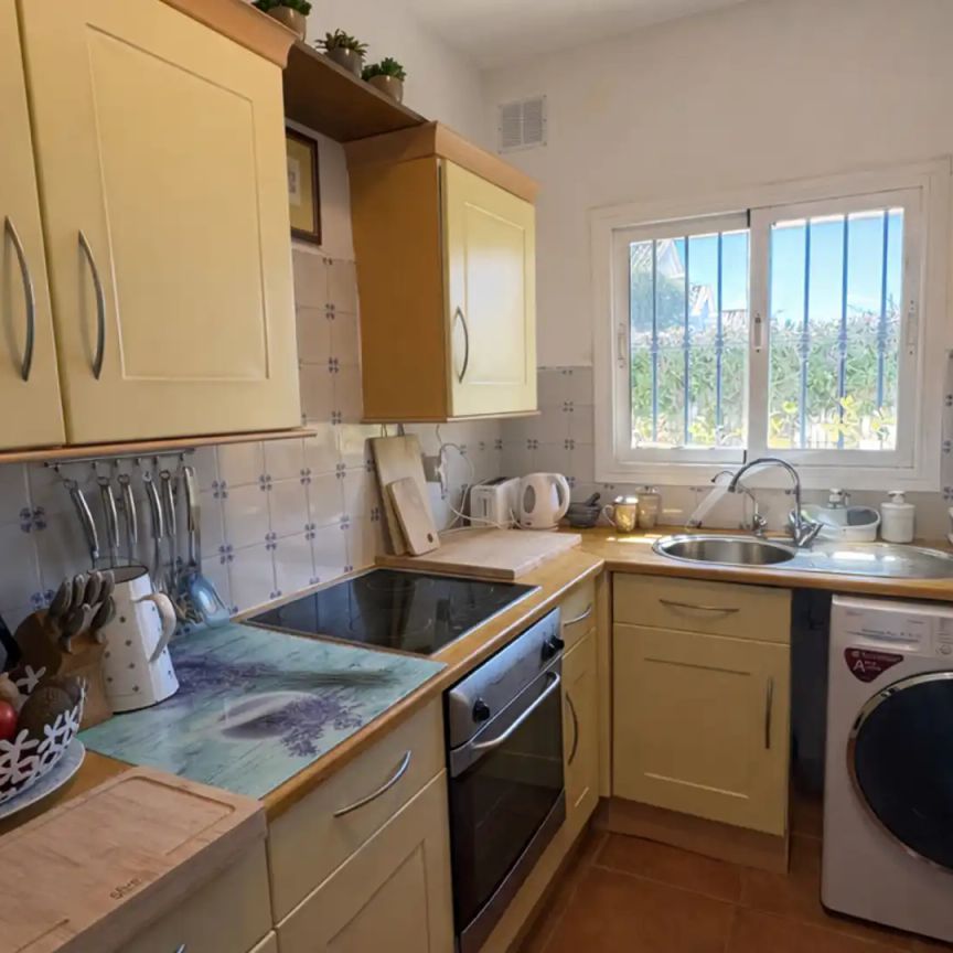 Casa adosada de alquiler en Rodeo Alto - Guadaiza - La Campana - Photo 1