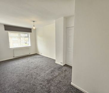 3 Bed Semi-Detached House, Meadowgate Road, M6 - Photo 4