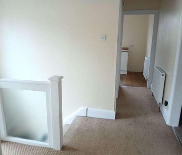 First Floor Flat, Victoria Parade, Morecambe, LA4 - Photo 2