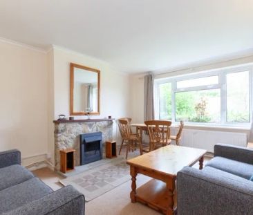 Farm Close Road, Wheatley - Photo 1