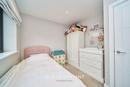 3 bedroom semi-detached house to rent - Photo 5