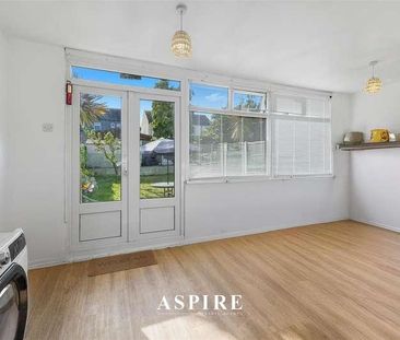 Park Lane, Southend-on-sea, SS1 - Photo 5