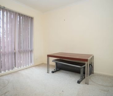 12 Buller Crescent, Palmerston ACT 2913 - House For Rent | Domain - Photo 3