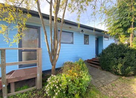 Avenues Abode - Photo 5