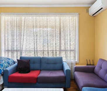 Experience Tranquility and Convenience at Your Doorstep! - Photo 2