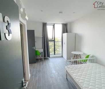 Studio to rent - Photo 5