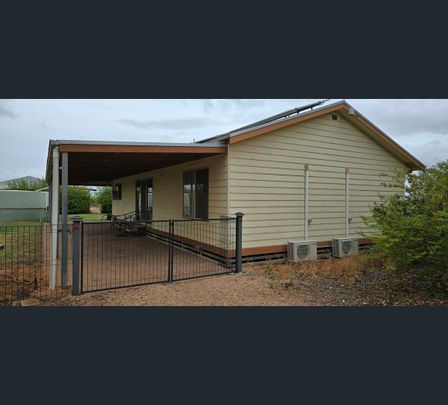 20 Jeffreys Lane, Red Cliffs, Vic 3496 - Photo 1