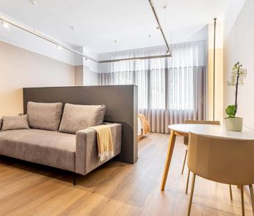 1 room luxury Apartment for rent in Valencia, Spain - Photo 2