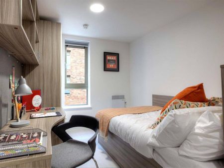 1 bedroom in a flat share to rent - Photo 5