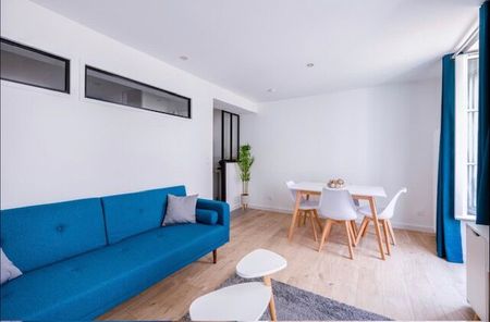Location Appartement 1 pièce Meublé 41m² LA ROCHELLE 17000 - Photo 2