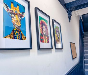 🌟 Ideal Location on Chantry Lane, Grimsby 🌟 Room 1 - En-Suite - Photo 5