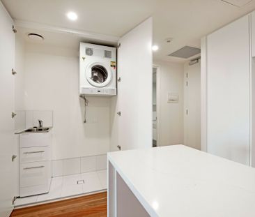 Luxury in the Heart of the City - Photo 2