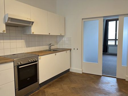 Ruim 1SLK-appartement met terras in centrum Antwerpen - Photo 4