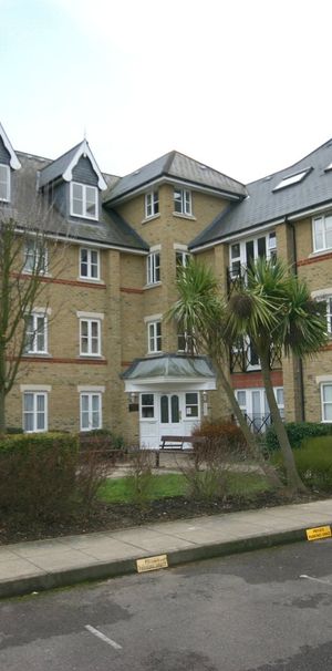 Whitakers Lodge, Gater Drive, Enfield, Middlesex, EN2 0JP - Photo 1