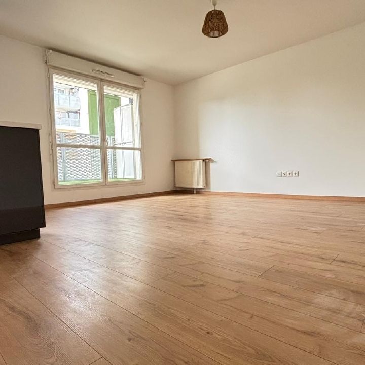Location Appartement 3 pièces 64m² FOSSES 95470 - Photo 1