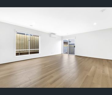 8 Nivea Way, Wallan, Vic 3756 - Photo 3