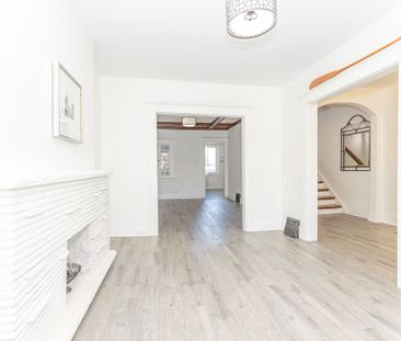 For Lease - 212 Oakwood Avenue Unit# Upper, Toronto, Ontario - Photo 2