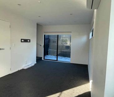 Stylish 1 bedroom house - Photo 4