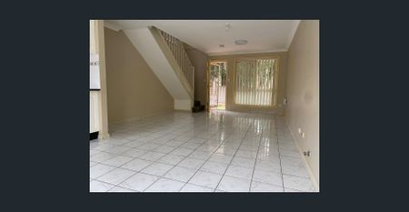 3 bed Townhouse + Study.Coming in New Year - Photo 5