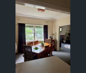 Perfect Family Home - Photo 4