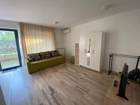 Garsoniera Poseidon Residence,Colentina,zonaMc Donalds,Lacul Plumbuita - Fotografie 2