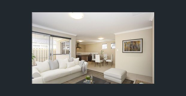 EASY CARE 3X1 IN GREAT LOCATION! - Photo 1