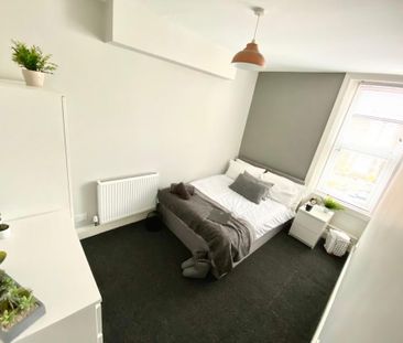 6 bedroom house of multiple occupation to rent - Photo 6